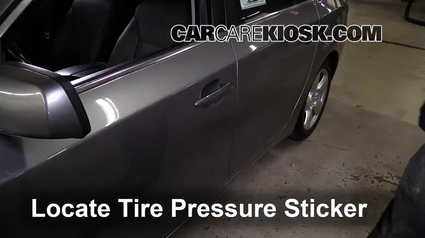 2008 BMW 535xi 3.0L 6 Cyl. Turbo Sedan Tires & Wheels Check Tire Pressure